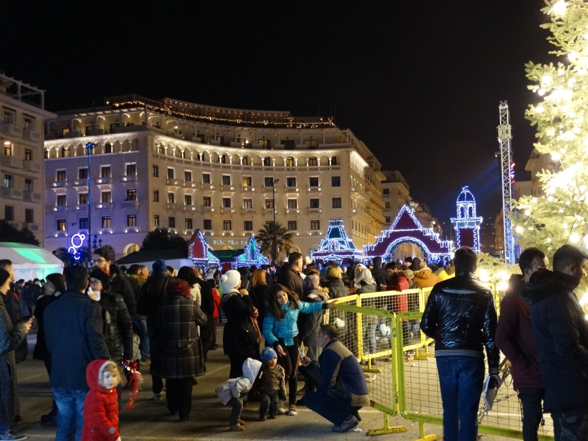 Салоники. Площадь Аристотеля