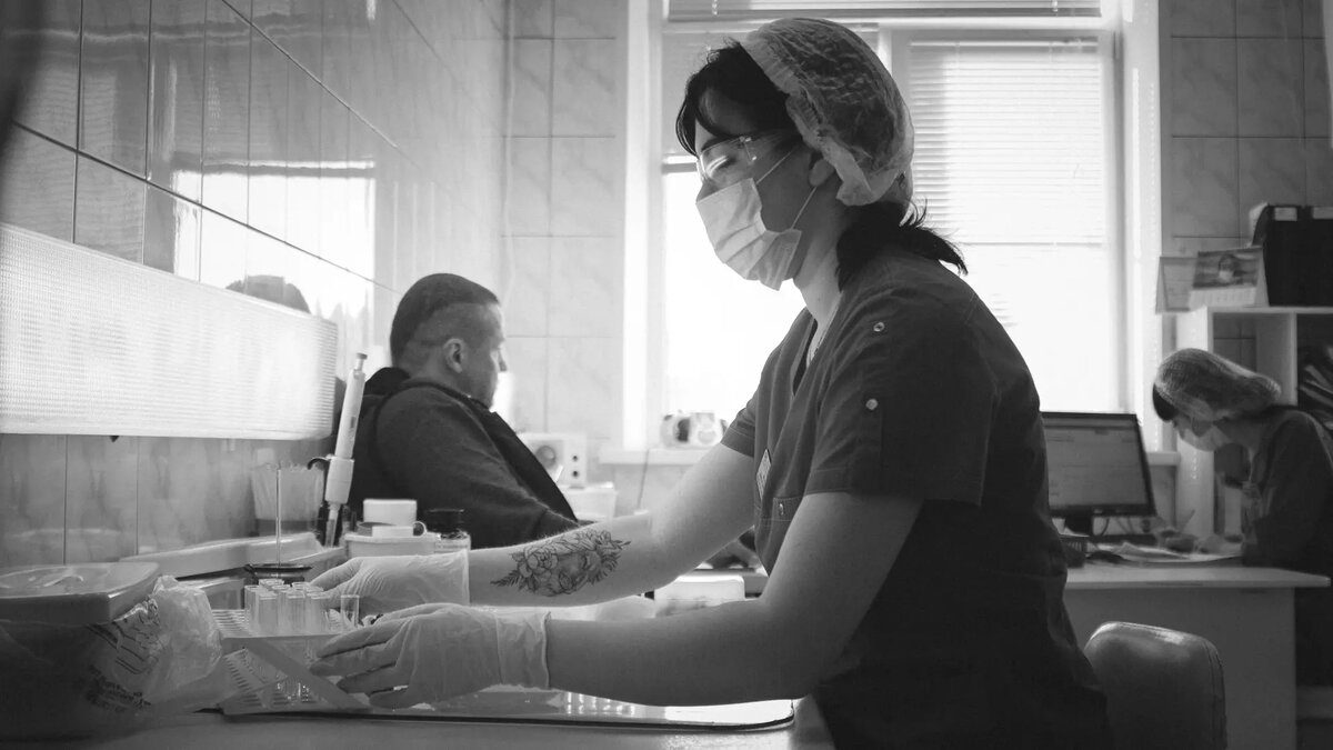     Работа скорой помощи будет усилена, в случае необходимости организуют резервные бригады врачей, заявил глава минздрава Ставрополья Юрий Литвинов.