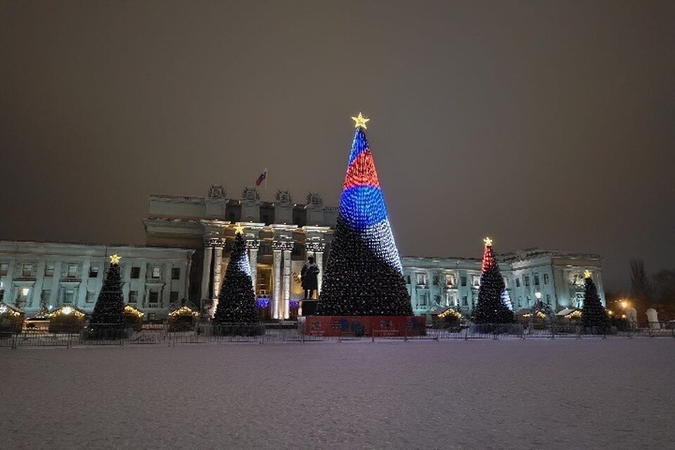    Главная новогодняя локация в Самаре - площадь Куйбышева Александра ГУСЕВА