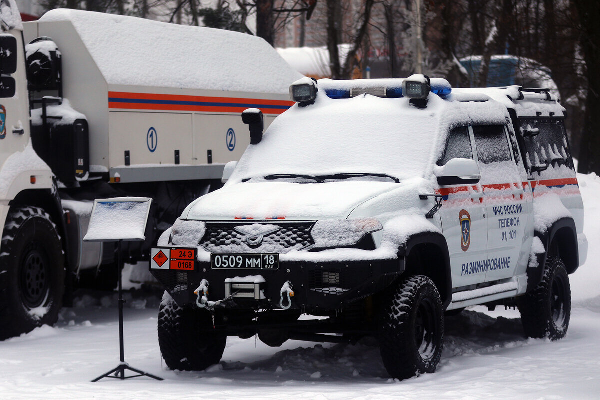 специальный автомобиль группы разминирования САГР УАЗ-23632-148-64