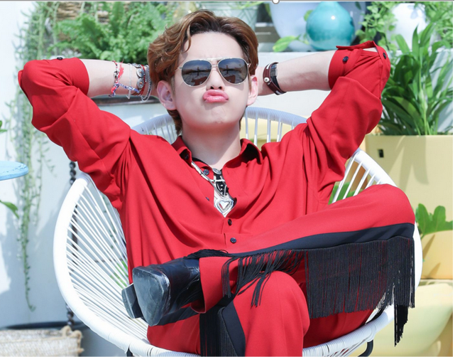 Мажу утром бутерброд, сразу мысль ... а как народ ...