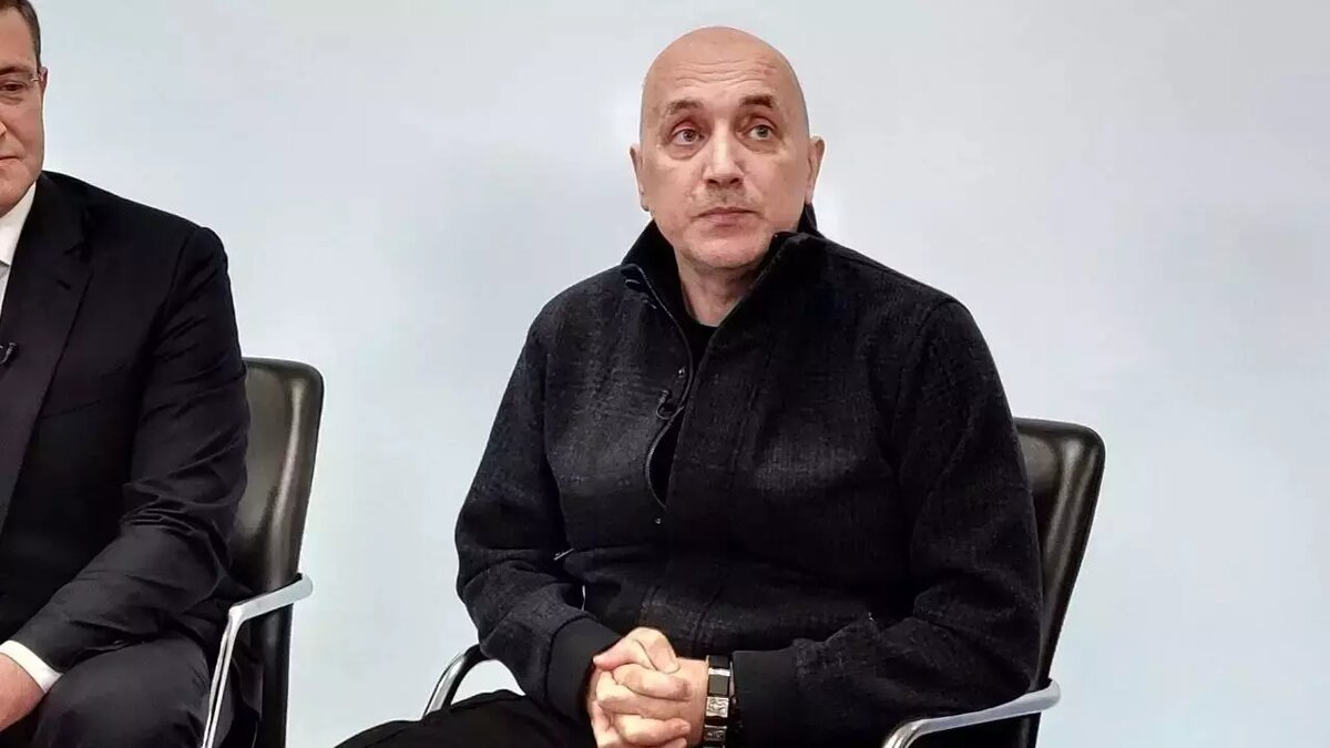     Известный публицист и политический деятель Захар Прилепин из Нижнего Новгорода прокомментировал скандально «голую» вечеринку (18+), которую устроила блогер с миллионной аудиторией Анастасия Ивлеева. Свое мнение он высказал в личном Telegram-канале.