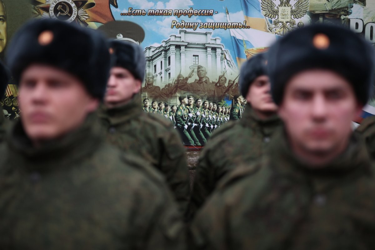    ​Из вуза на передовую.