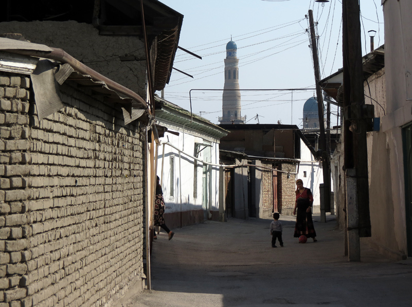 Боле город. Узбекистан Андижан мечеть в Старом городе. Андижан крепость.