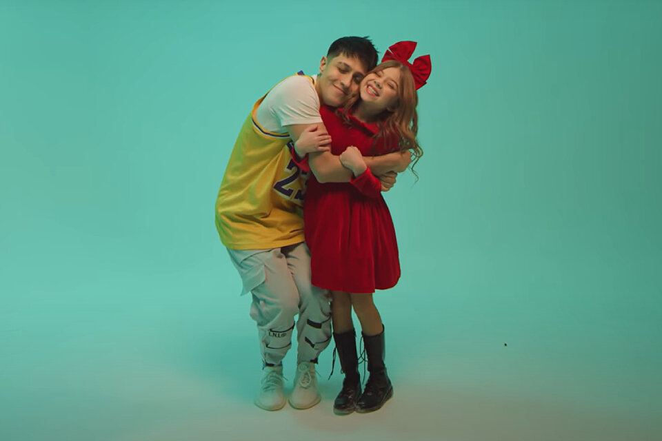 Ногти миланы хаметовой. Парень Миланы Стар