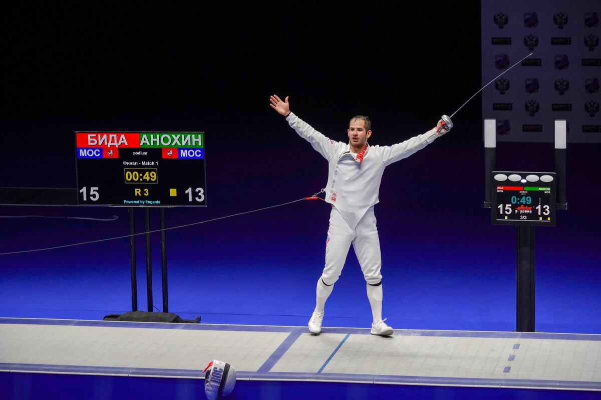 Фото: Александр Авилов / АГН Москва / Фехтовальщик на шпагах Сергей Бида