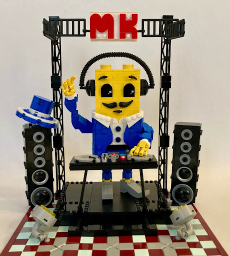 Один день из жизни Кубикоши от команды «Вокруг света»