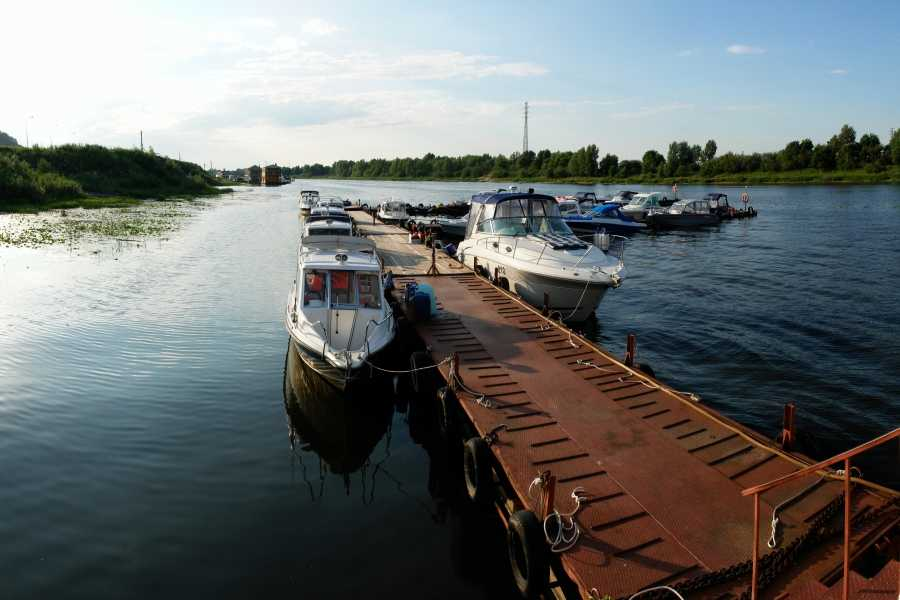 Нижегородский яхт клуб. Яхт-клуб Нижний Новгород. Яхт-клуб Фрегат Нижний Новгород. Гребной канал яхт клуб. Яхт-клуб лето Нижний Новгород.