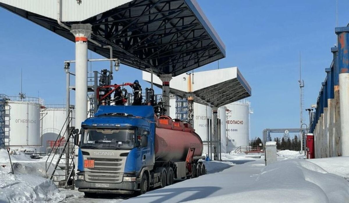     Пуровский нефтеперерабатывающий комплекс. Источник: purnpz.ru Автор фото: Пресс-служба ООО «ПНПЗ»
