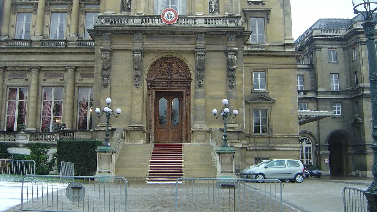 Фото: CC BY-SA 3.0 / David Monniaux / Quai d'Orsay dsc06518