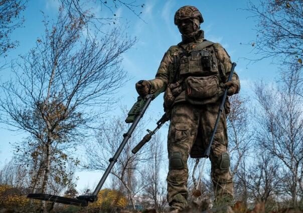 За прошедшую неделю росгвардейцы обнаружили 12 схронов с оружием противника в Херсонской и Запорожской областях, источник – Телеграм-канал Росгвардия