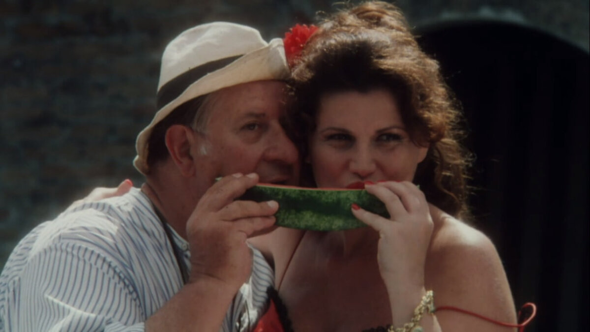 Сицилия роккафорте тито браст. Tinto брасс. Фермо поста тинто брасс. Тинто брасс марокканец. Фильмография тинто брасса.