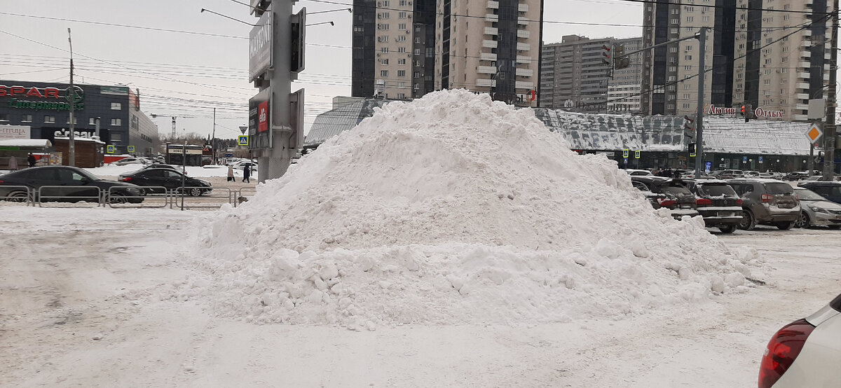 Почистили парковку