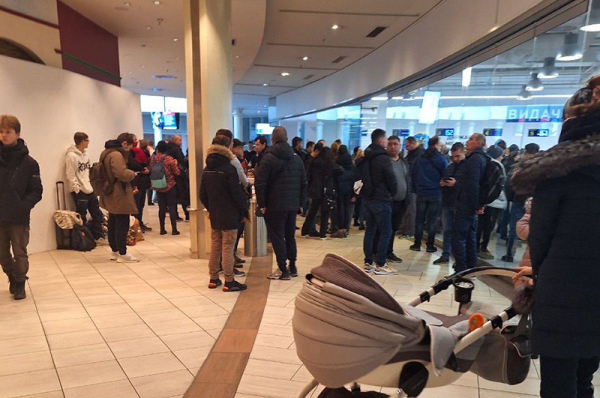    Очередь в паспортный центр для украинцев в Берлине.