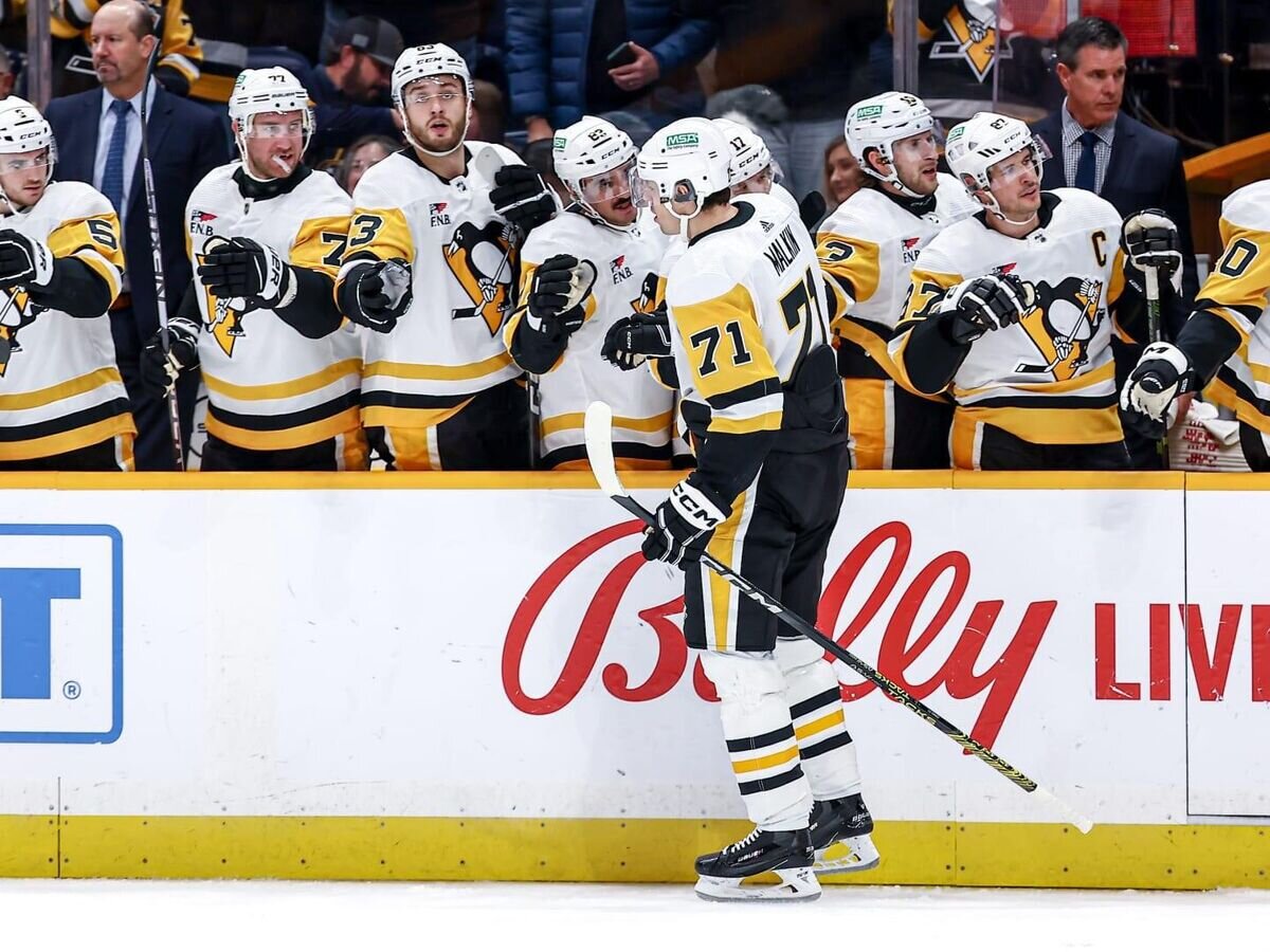    Хоккеист "Питтсбург Пингвинз" Евгений Малкин© Фото : nhl.com/penguins