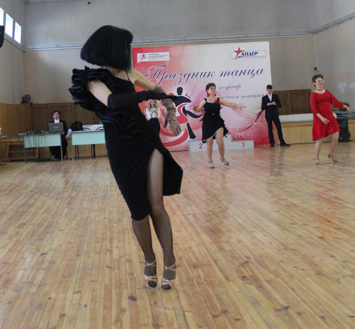 Соло- это хорошо и классно. Как дополнение к парной программе.