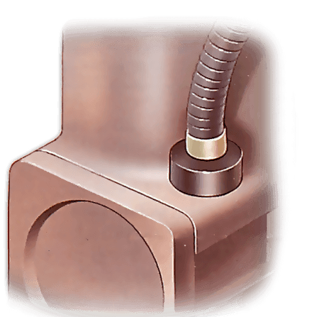    Гибкий вал в оболочке передает вращение от КПП к приборной панели.(c) HowACarWorks.com