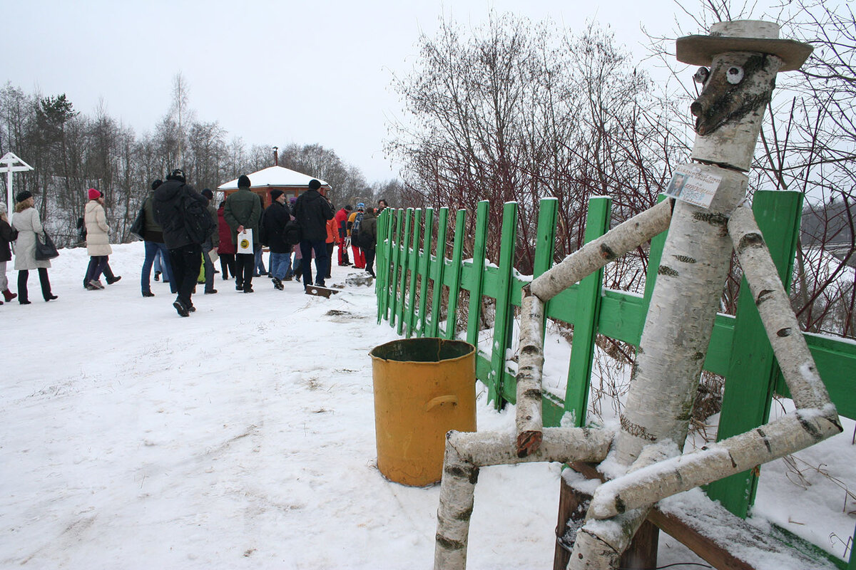 Это в Саблино у пещер