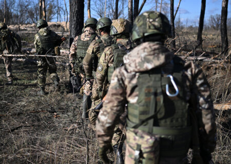    Батальон им. Хмельницкого из бывших украинских пленных уже воюет на передовой