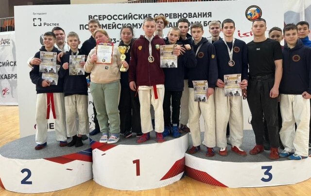    Шуйские самбисты вернулись с наградами с Всероссийских соревнований