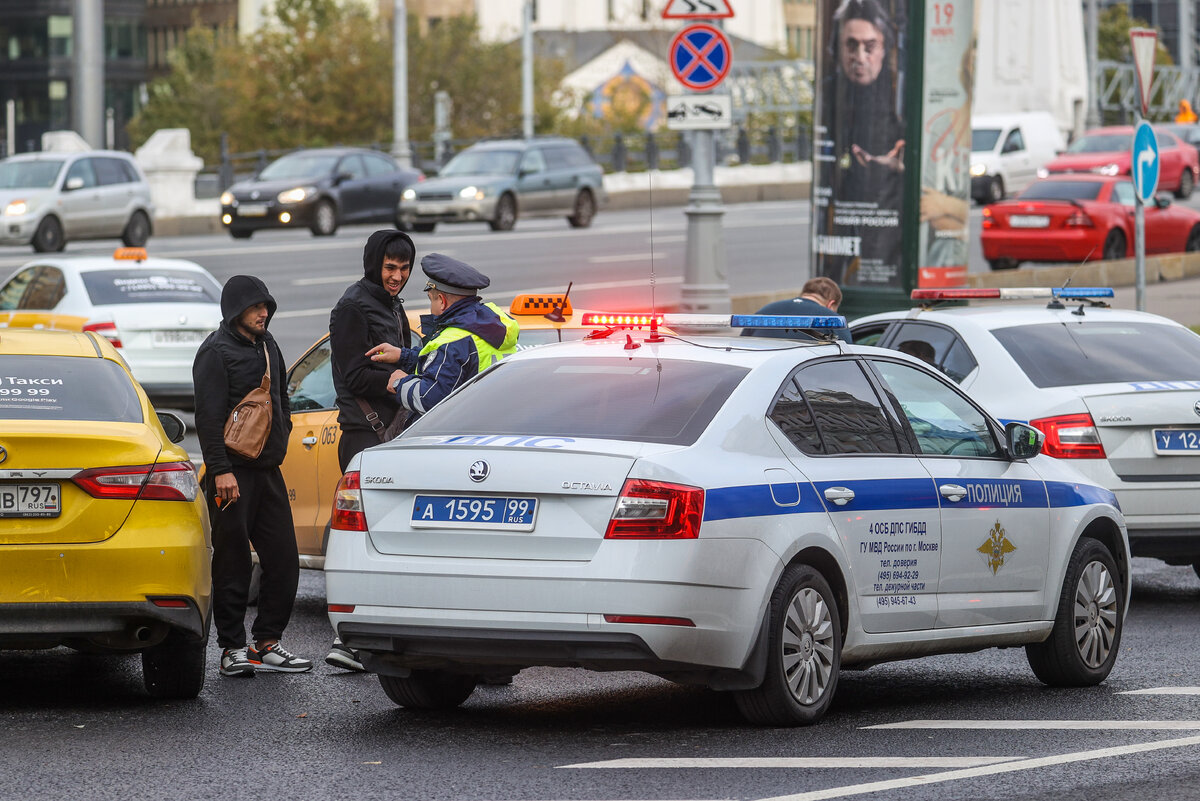 НАРУШАЕТЕ? ФОТО: © BULKIN SERGEY NEWS.RU/GLOBALLOOKPRESS.