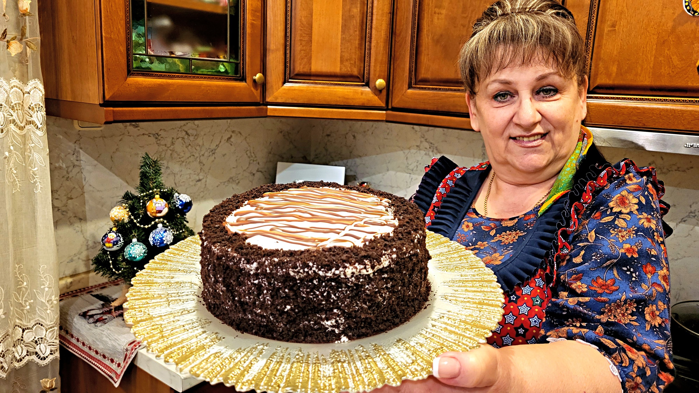 Шоколадный торт с кремом на любой праздник. Быстро и очень вкусно | На кухне  у Любани | Дзен