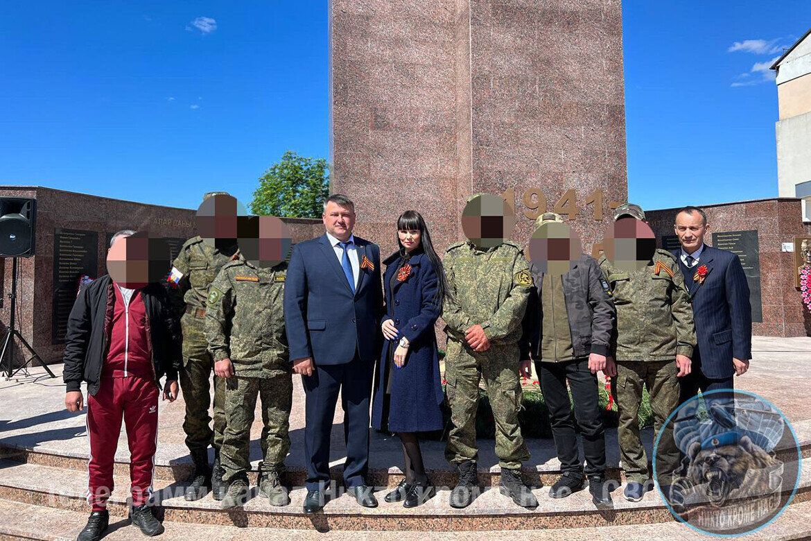 ​Женщина организовала движение «Никто, кроме нас! СВО» по регулярной отправке гуманитарного груза бойцам на передовую. Фото: t.me/Niktokromenas1234