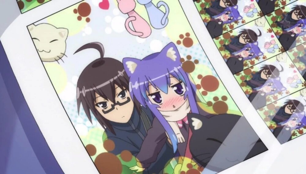 Немного безумное романтическое аниме о жизни простой компании ...