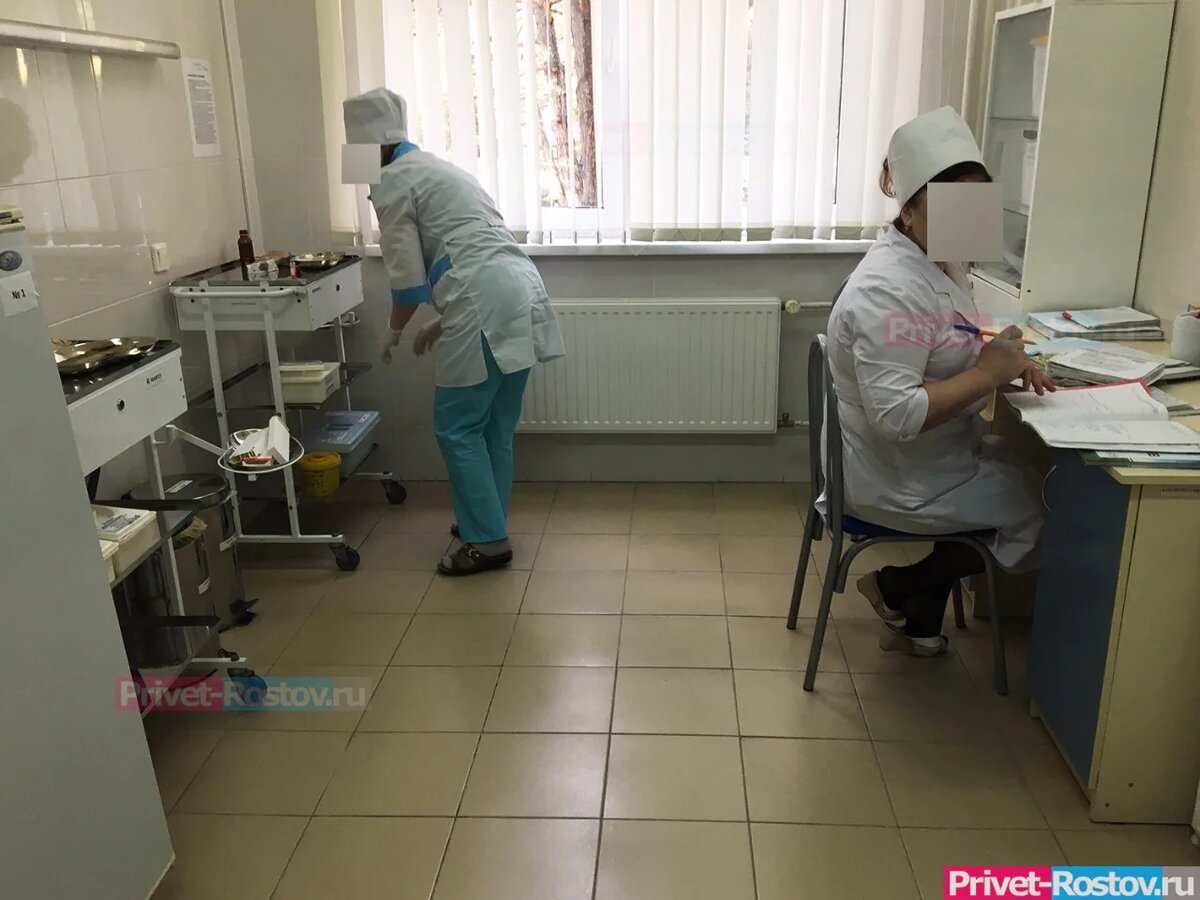 Девочки у генеколога 