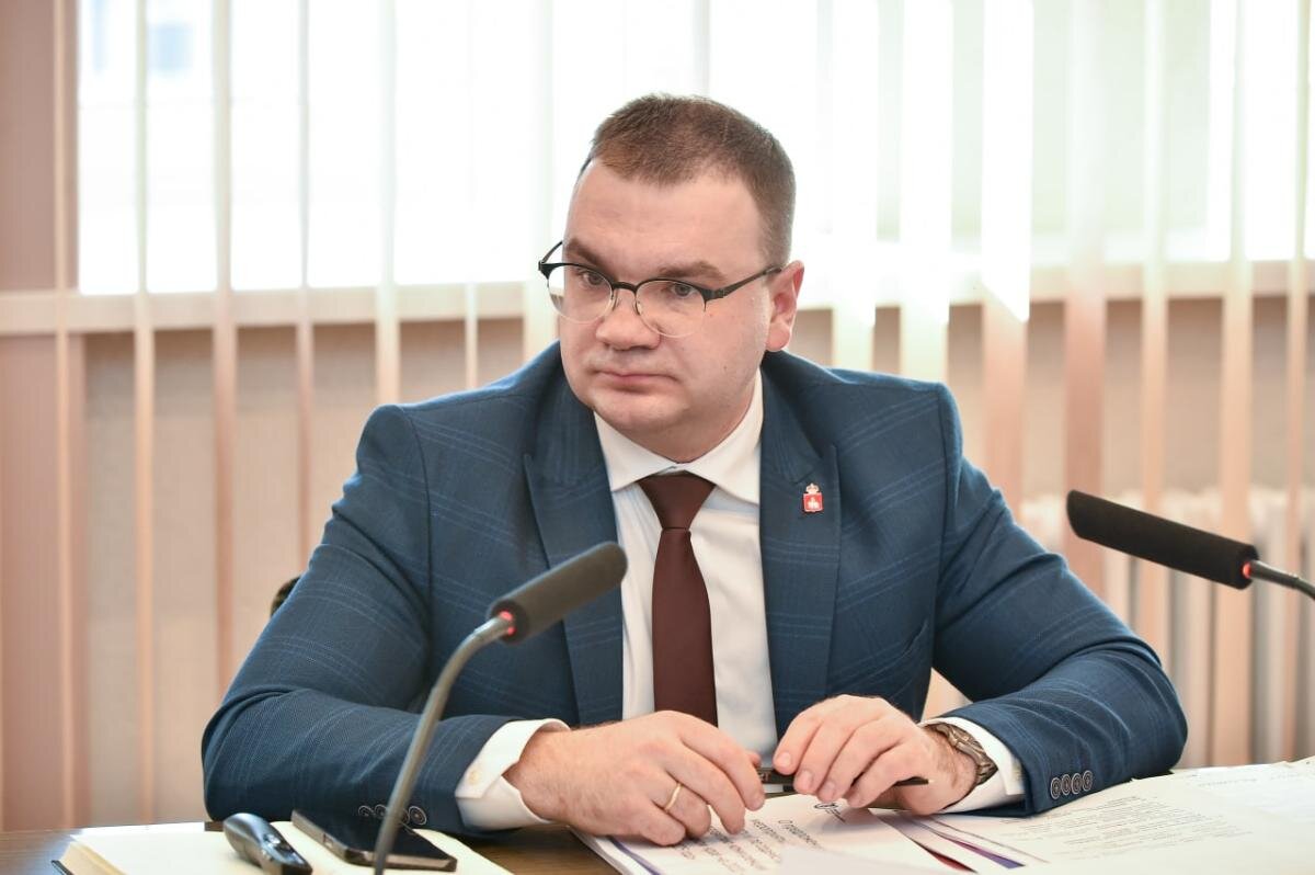 Эдуард Соснин
  Константин Долгановский