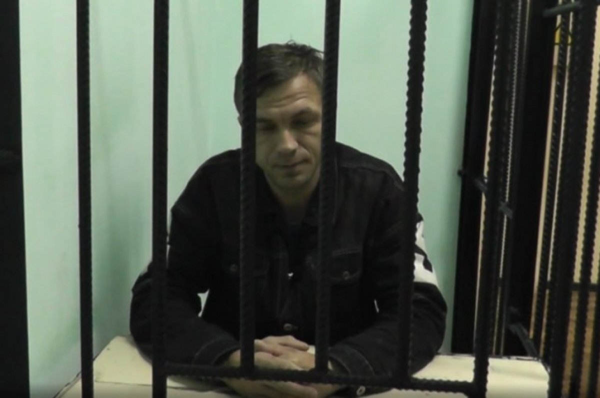    Брянские полицейские задержали четверых курьеров дистанционных мошенников