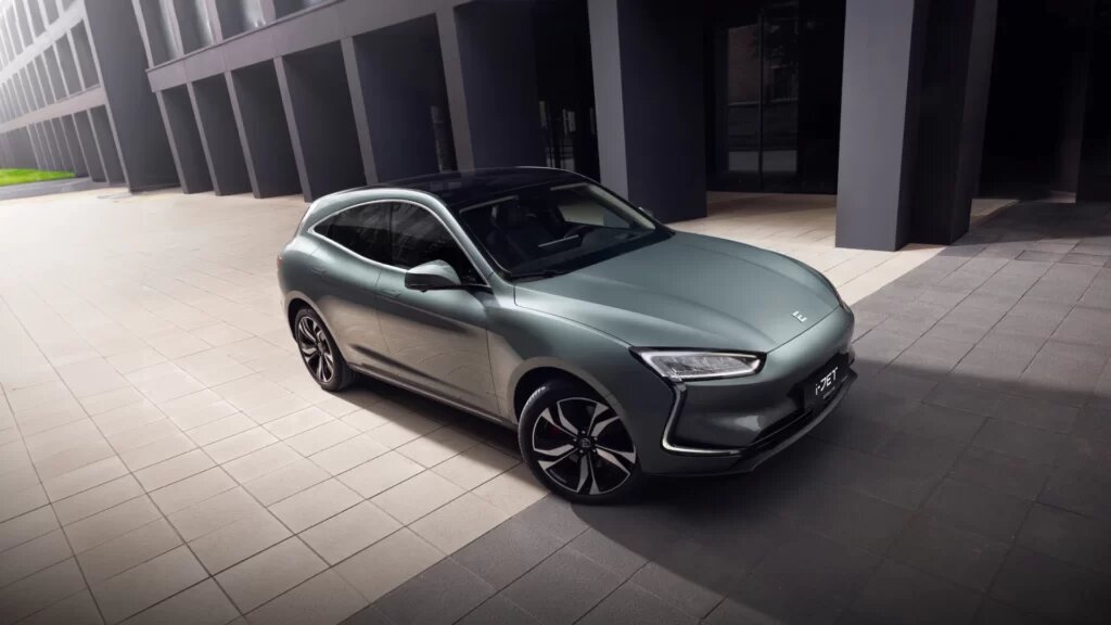    evolute.ru Лариса Максимычева