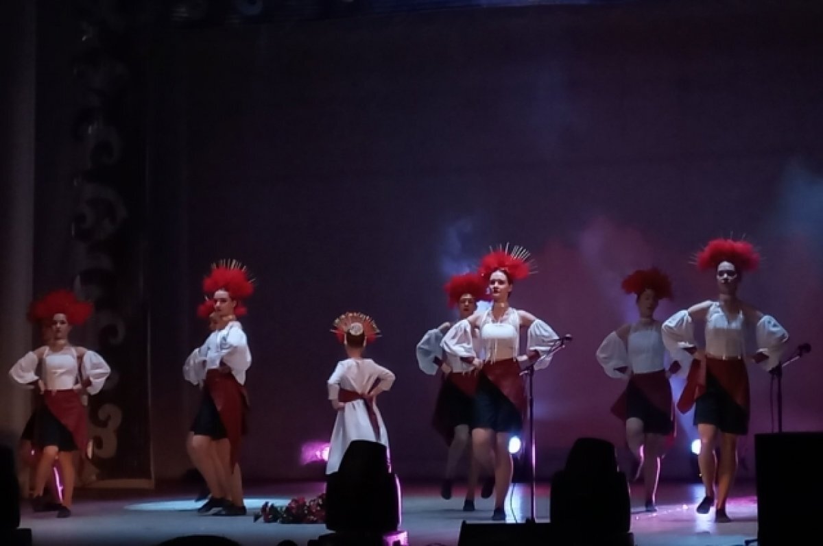    Самый красивый и эффектный танец «Сибирочки».