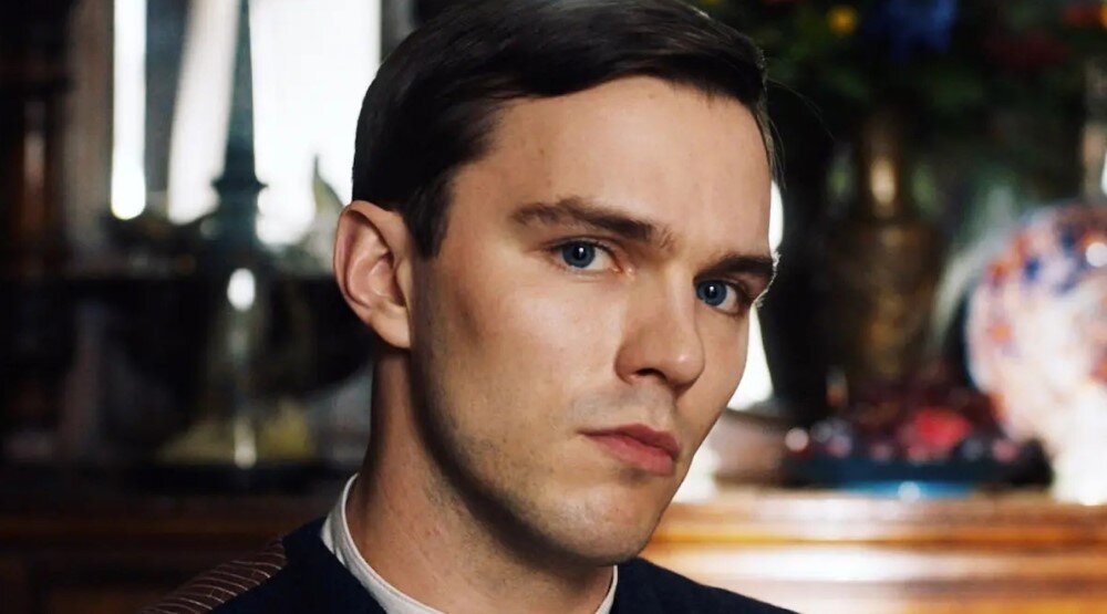     Николас Холт, кадр из фильма «Толкин» (2019)