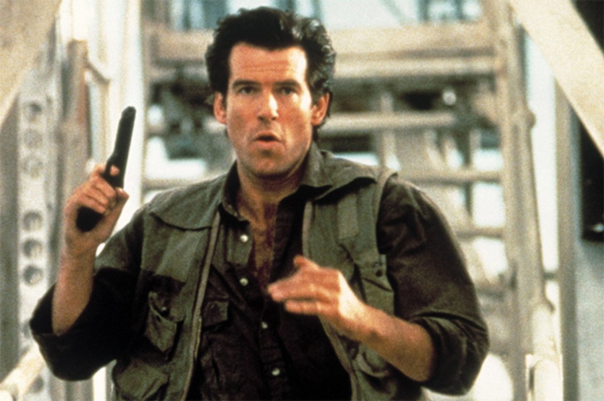    Пирс Броснан предстанет перед судом за нарушение порядка в заповеднике