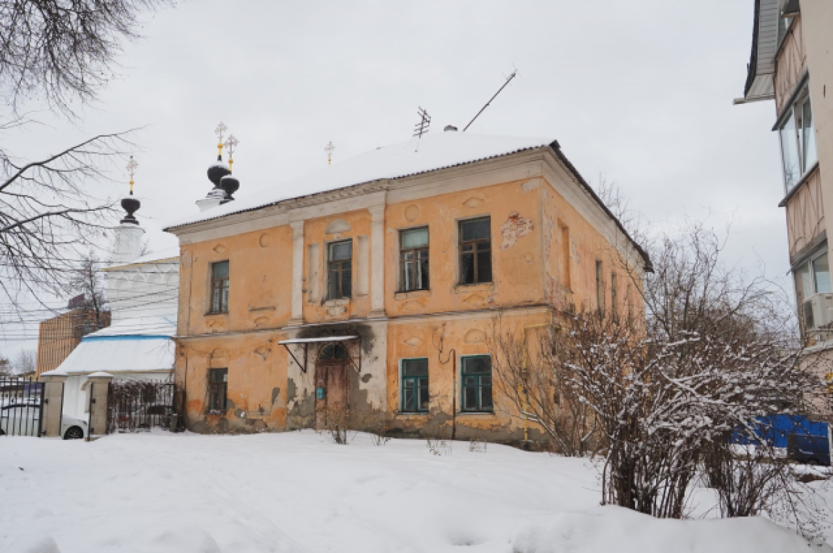 Дом купца Борисова в Калуге снова доступен для вандалов | АиФ-Калуга | Дзен