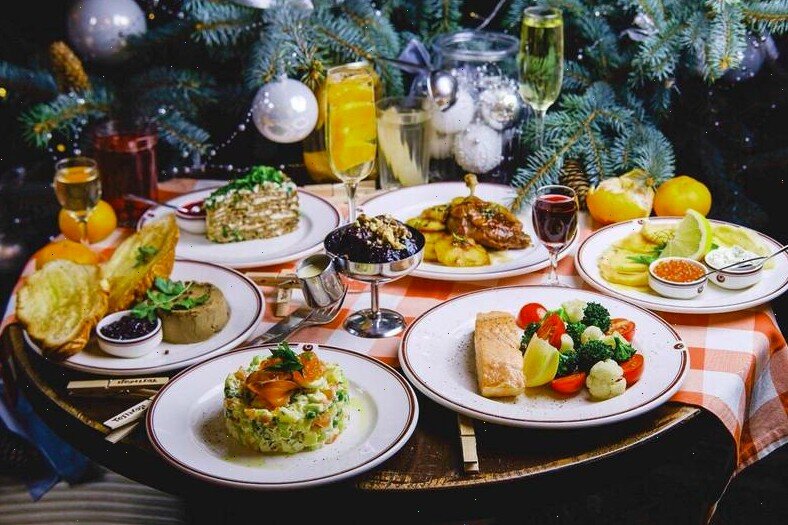 Создание новогодних тематических блюд, например, в форме символа года, добавит разнообразия и веселья