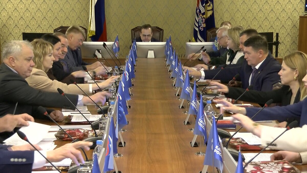    Региональные депутаты приняли законопроект о помощи населению