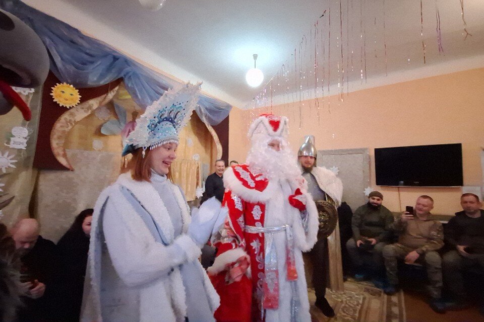    Благотворители из Москвы, Краснодара и Питера устроили праздник для детей инвалидов в Донецке