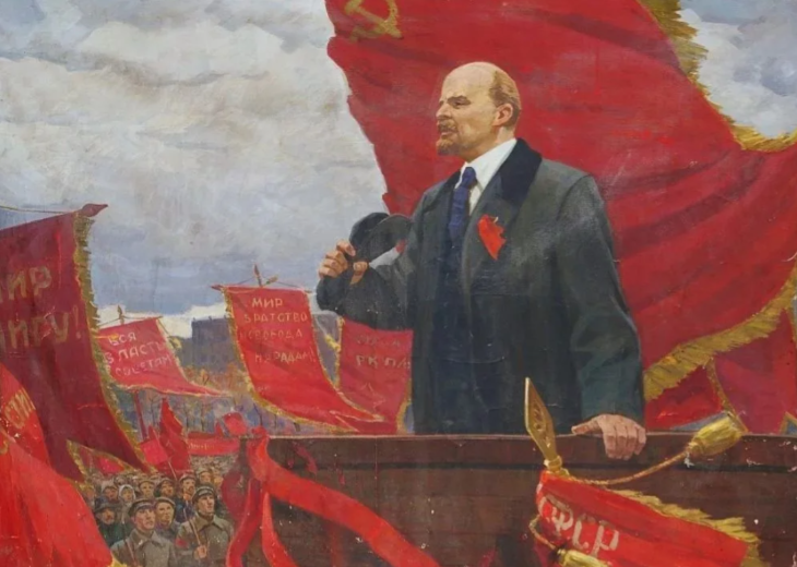 Как бы не пели идеалисты, именно общественное бытие определяет общественное сознание.