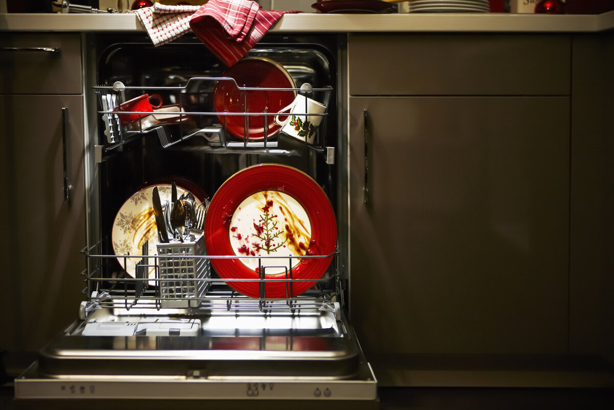     Так мы ещё не делали: 10 приёмов для быстрой уборки, которые пригодятся в 2024 году