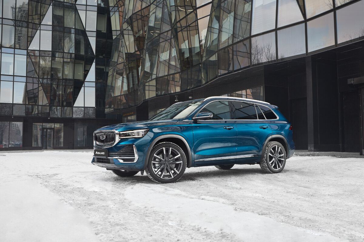     Китайский кроссовер глазами мужчины и женщины