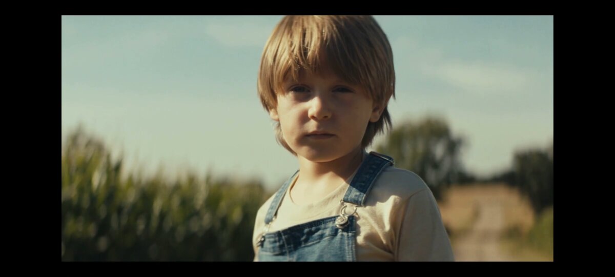 Кадр из сериала.