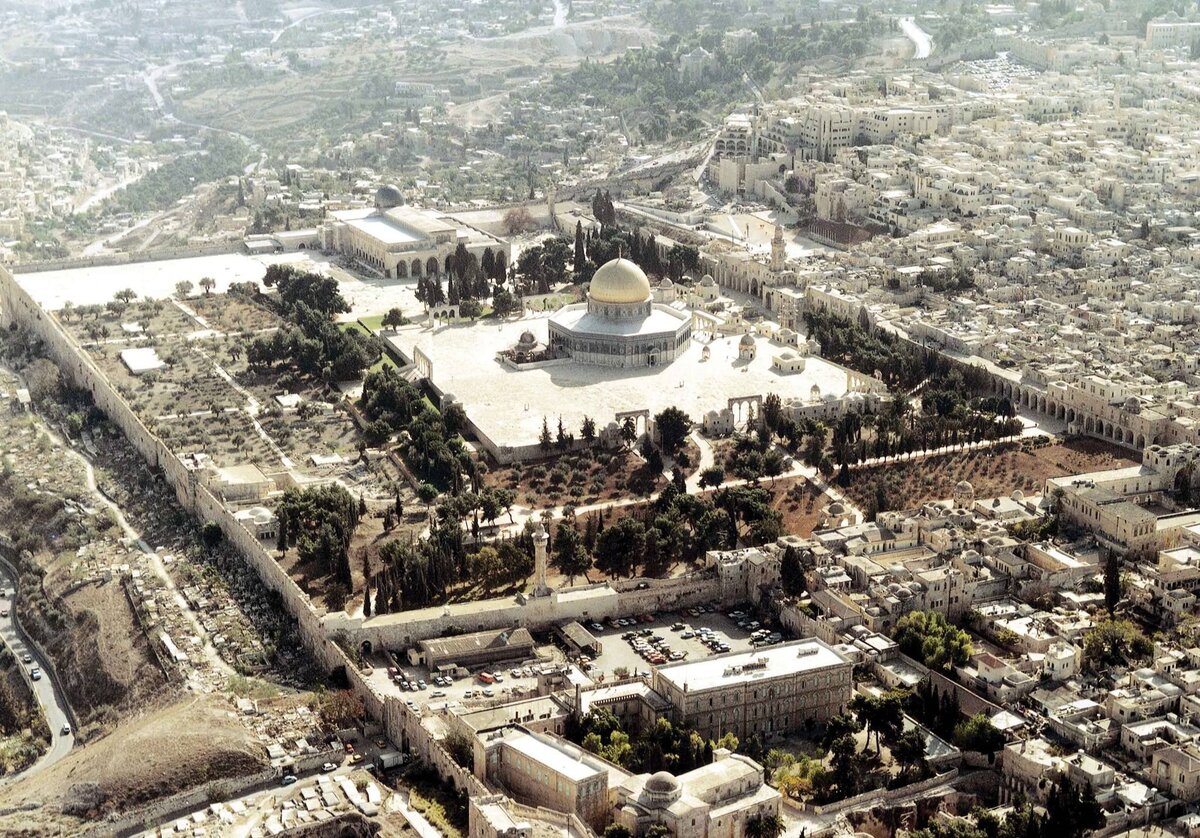 Мечеть Аль-Акса в Иерусалиме. Масджид Аль Акса в Иерусалиме. Мечеть Аль Масджид Аль Акса. Аль аксу разрушили