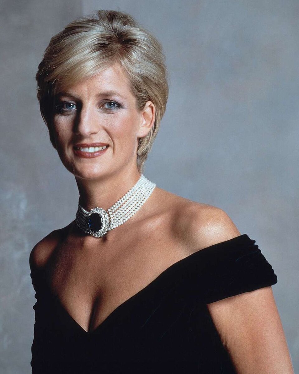 Как же она изменилась...Фото https://i.pinimg.com.