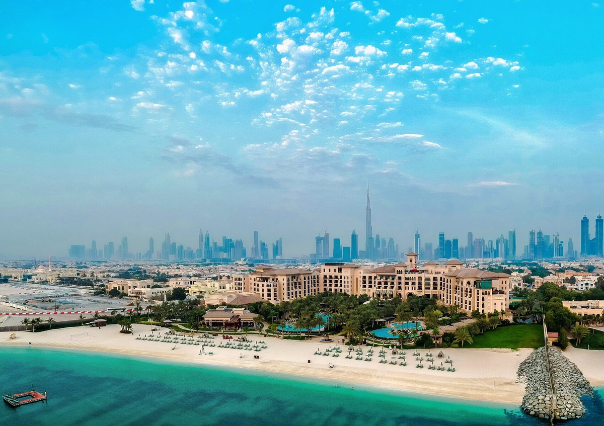 Пляж Джумейра в Дубае. Дубай four Jumeirah. Four Seasons Dubai Jumeirah Beach. Jumeirah Beach пляж Дубай.