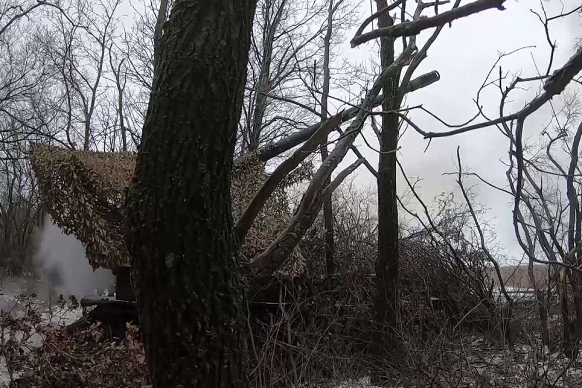    Снайперская пара ВС РФ поразила цель на дальности 1 450 м под Купянском