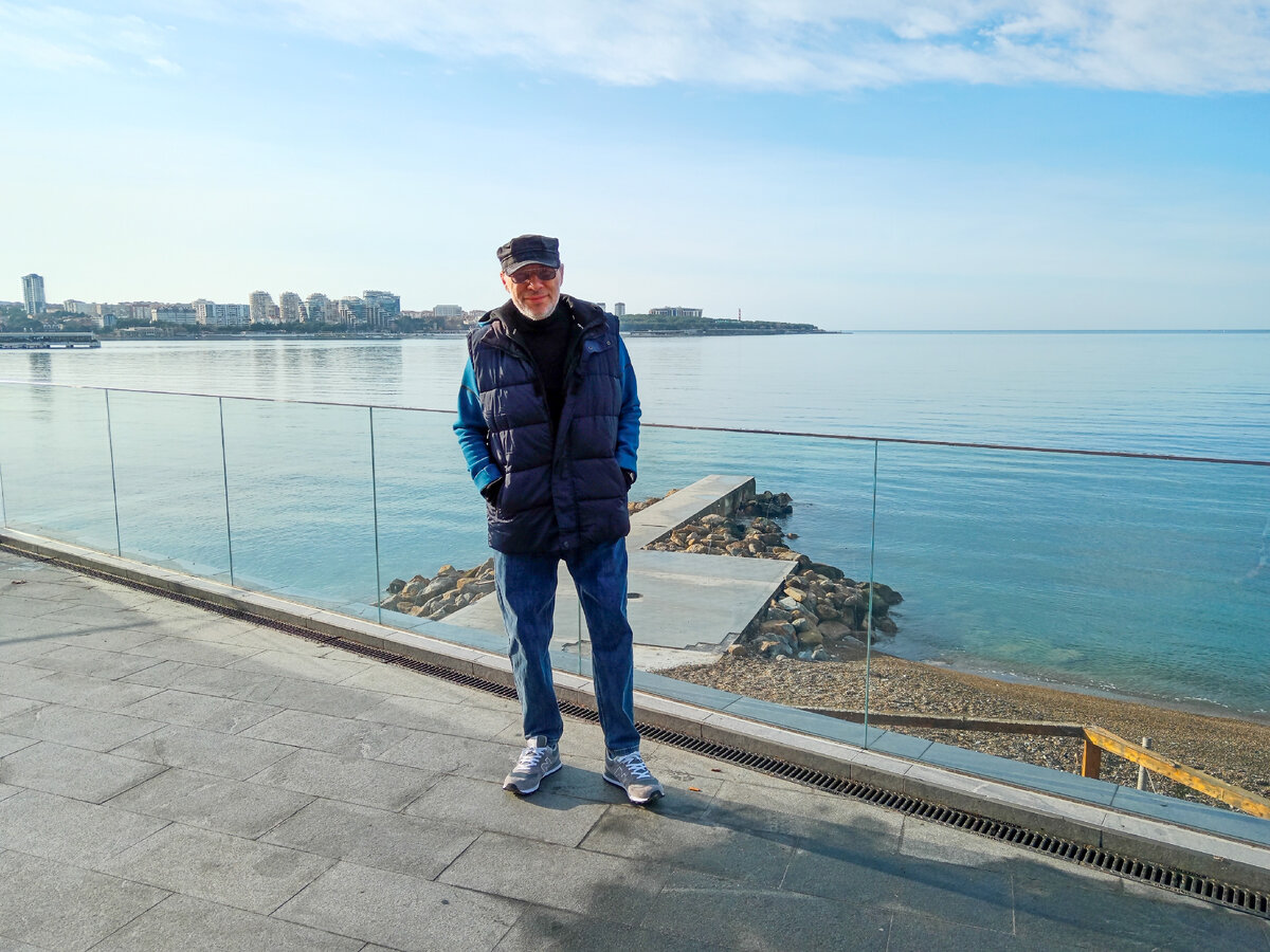 Пусть хорошая погода не покидает этот прекрасный город у моря (Михаил Лекс, автор рассказа)