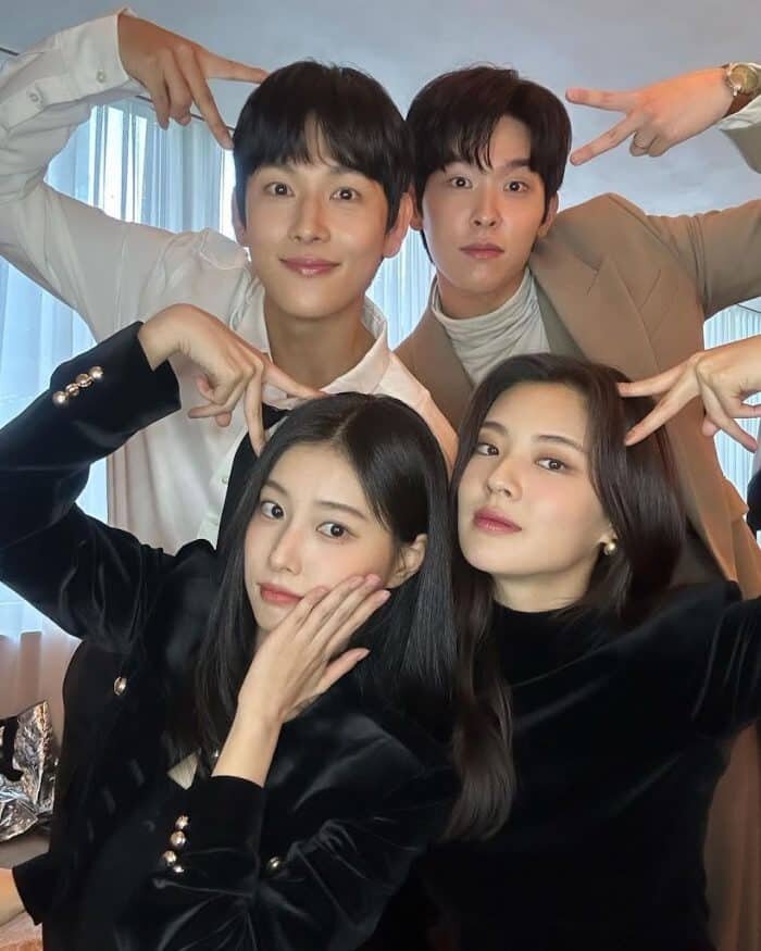   Им Шиван, Ли Си У, Хевон и Ли Сон Бин | @hyemhyemu