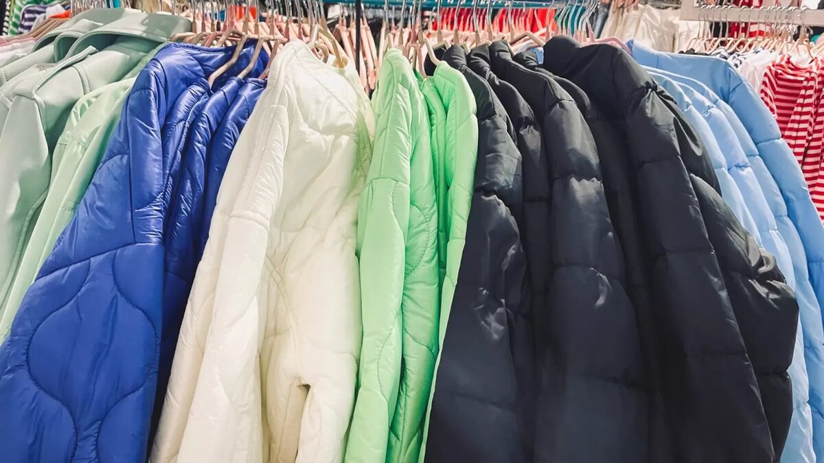     Девушка, которая попросила ее спасти от преследователей в Набережных Челнах, украла вещи в магазине. Об этом стало известно Telegram-каналу «Казань на максималках».